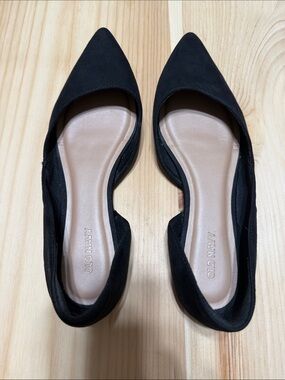 Old Navy Black Pointed D'Orsay Flats